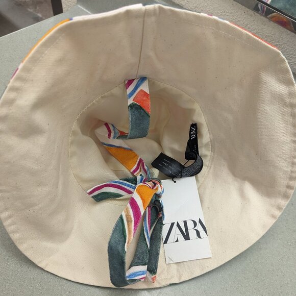 ZARA multicolor bucket hat with tie strap Pink Green size Small NWT - Picture 3 of 7